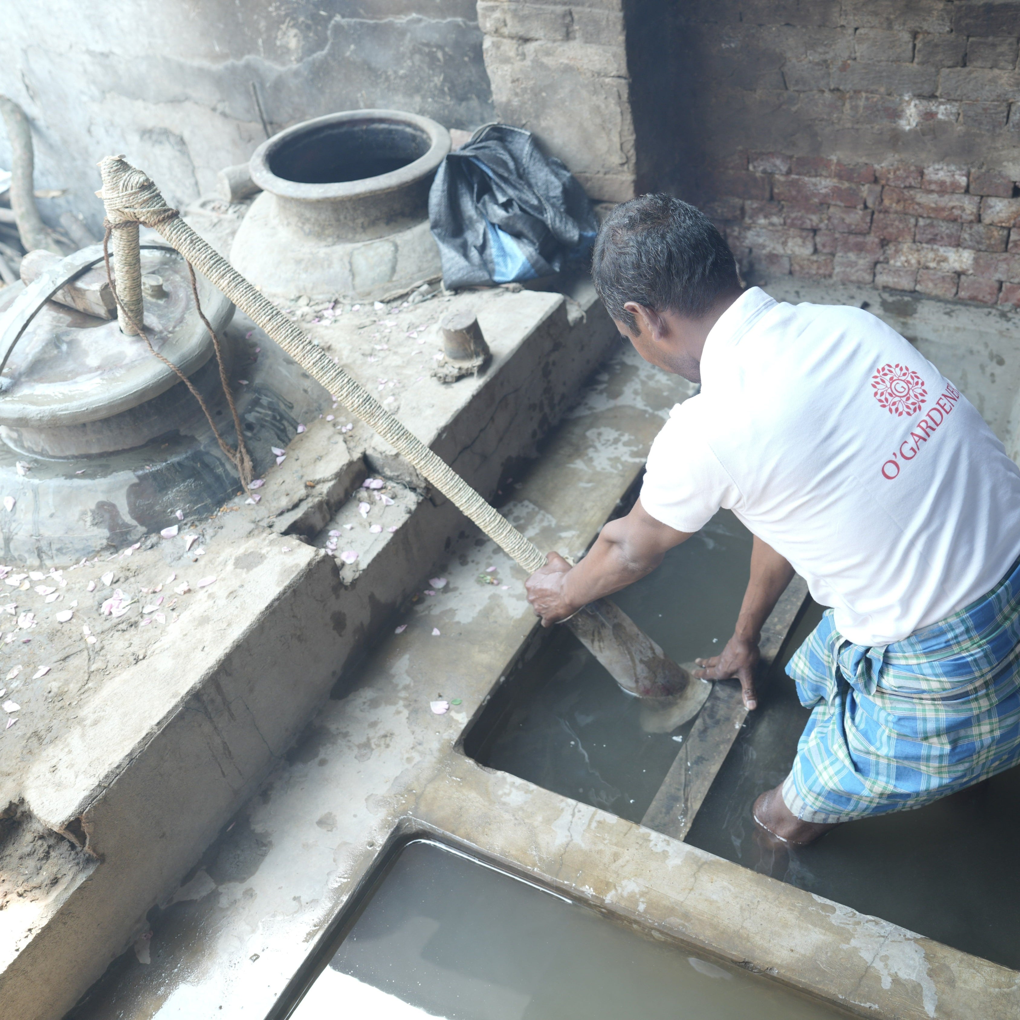 Edible Rose Water (Glass Bottle Spray)